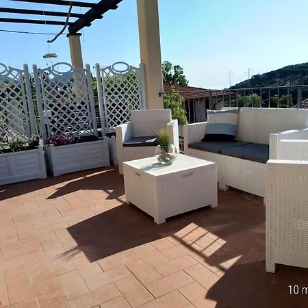 Casa vacanze La Casa Accanto Rio dellʼElba